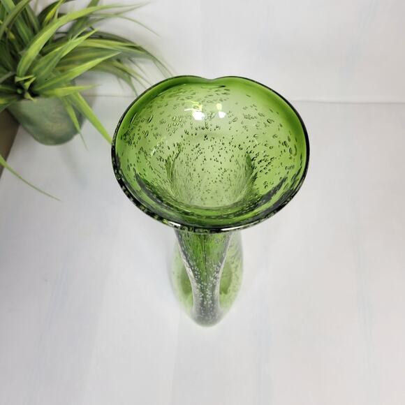 Vintage MCM Green Bubble seeded Art Glass Pitcher Vase Donut Hole Handle - Picture 4 of 5